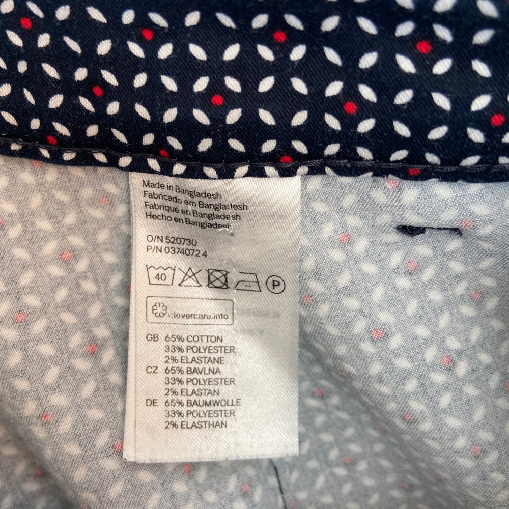 H&M Abstract Pants 2 - Picture 4 of 5